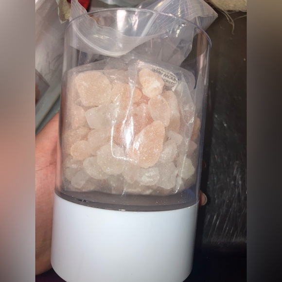 Himalayan Rock Salt Lamp - Picture 3 of 6